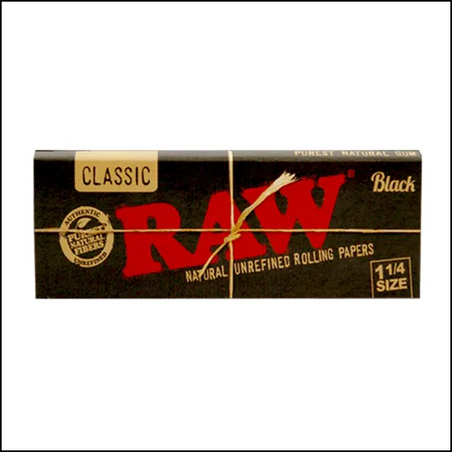 RAW BLACK ROLLING PAPER 1 1/4